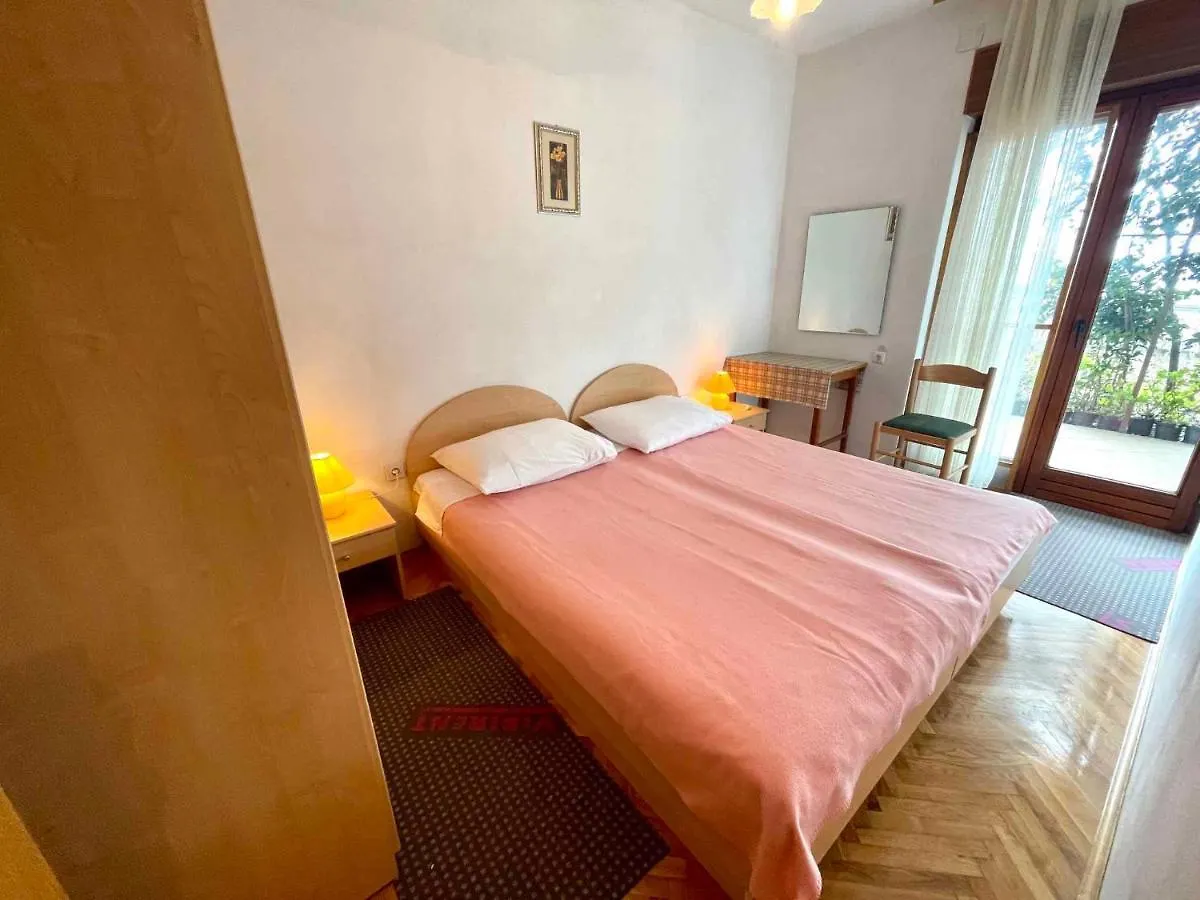 Apartment In Dramalj 44016 Kroatien